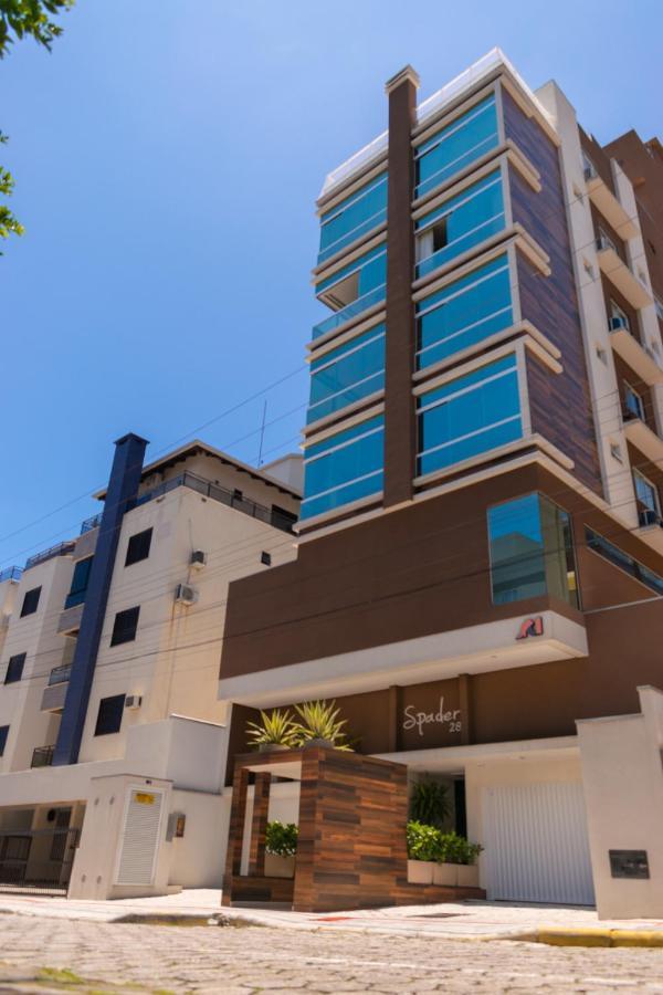 Residencial Spader - *